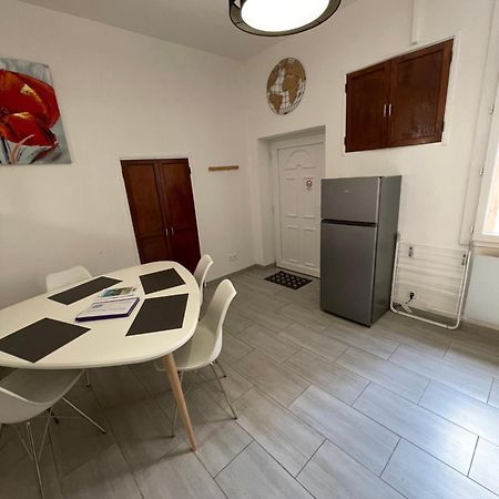 Chez Sonou , Nimes Centre 아파트 외부 사진